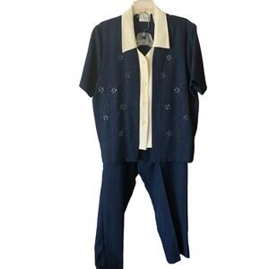 Alfred Dunn Blue and White Pant Suit Size 14